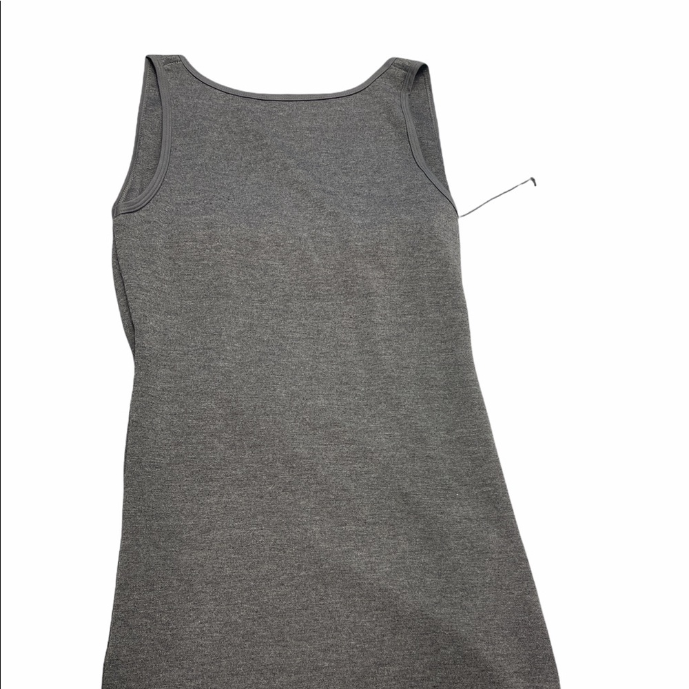 Lulubu Maternity Soothe Shirt with pouch extender. Size M - Picture 8 of 9
